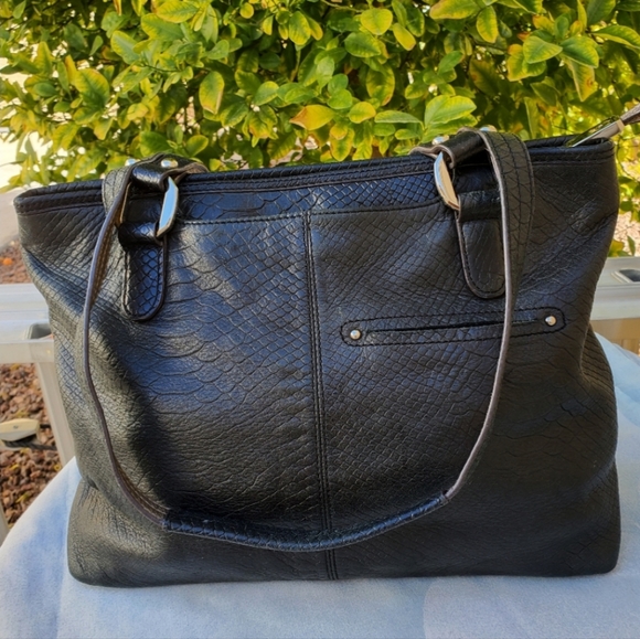 B Makowsky Handbag Snakeskin Embossed Animal Print Leather Shoulder Bag Black - Picture 3 of 14